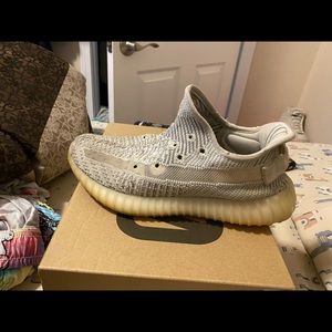 Yeezy boost 350 v2
